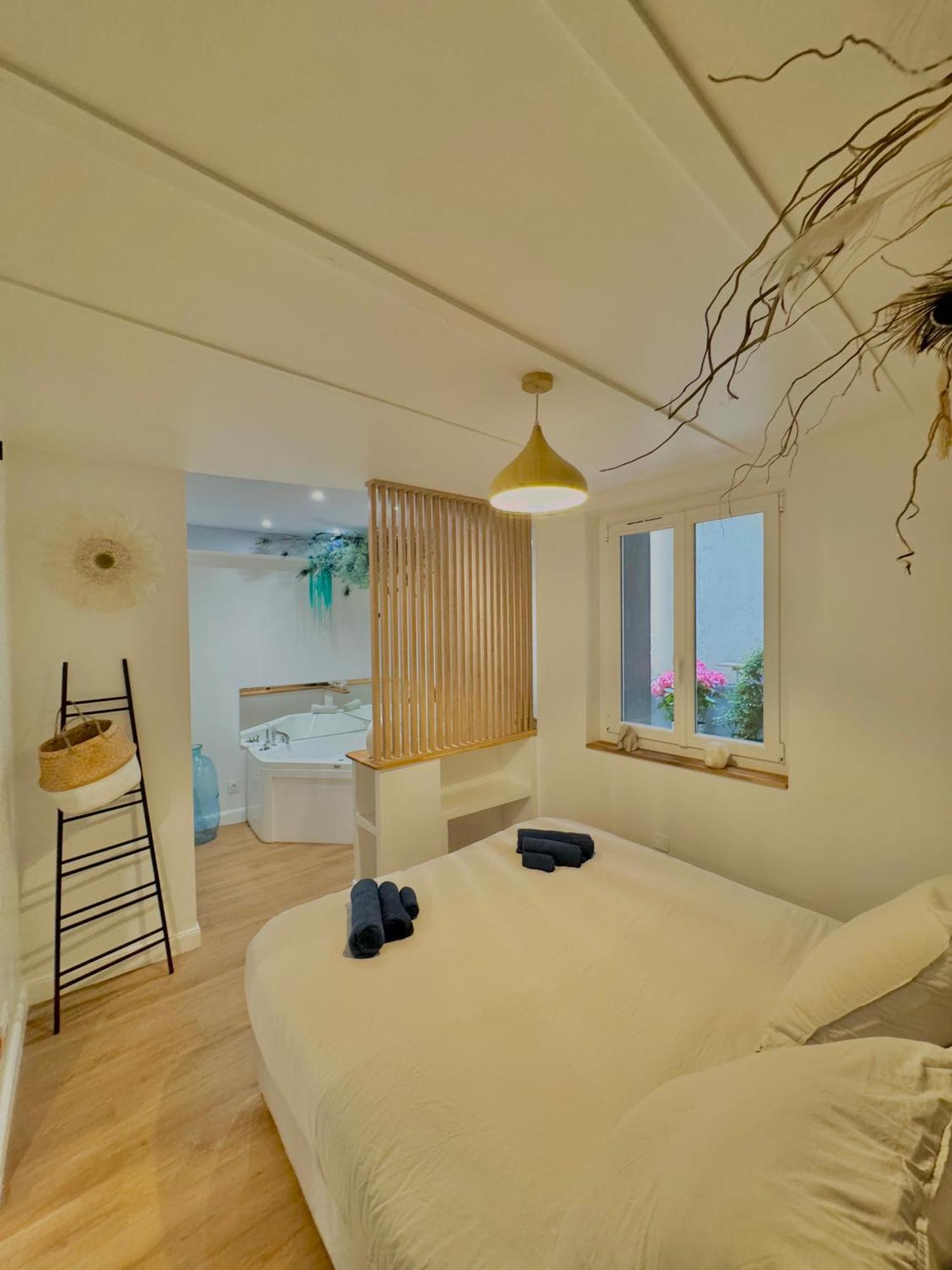 Le Jardin Secret - Balneo & Spa モンペリエ エクステリア 写真