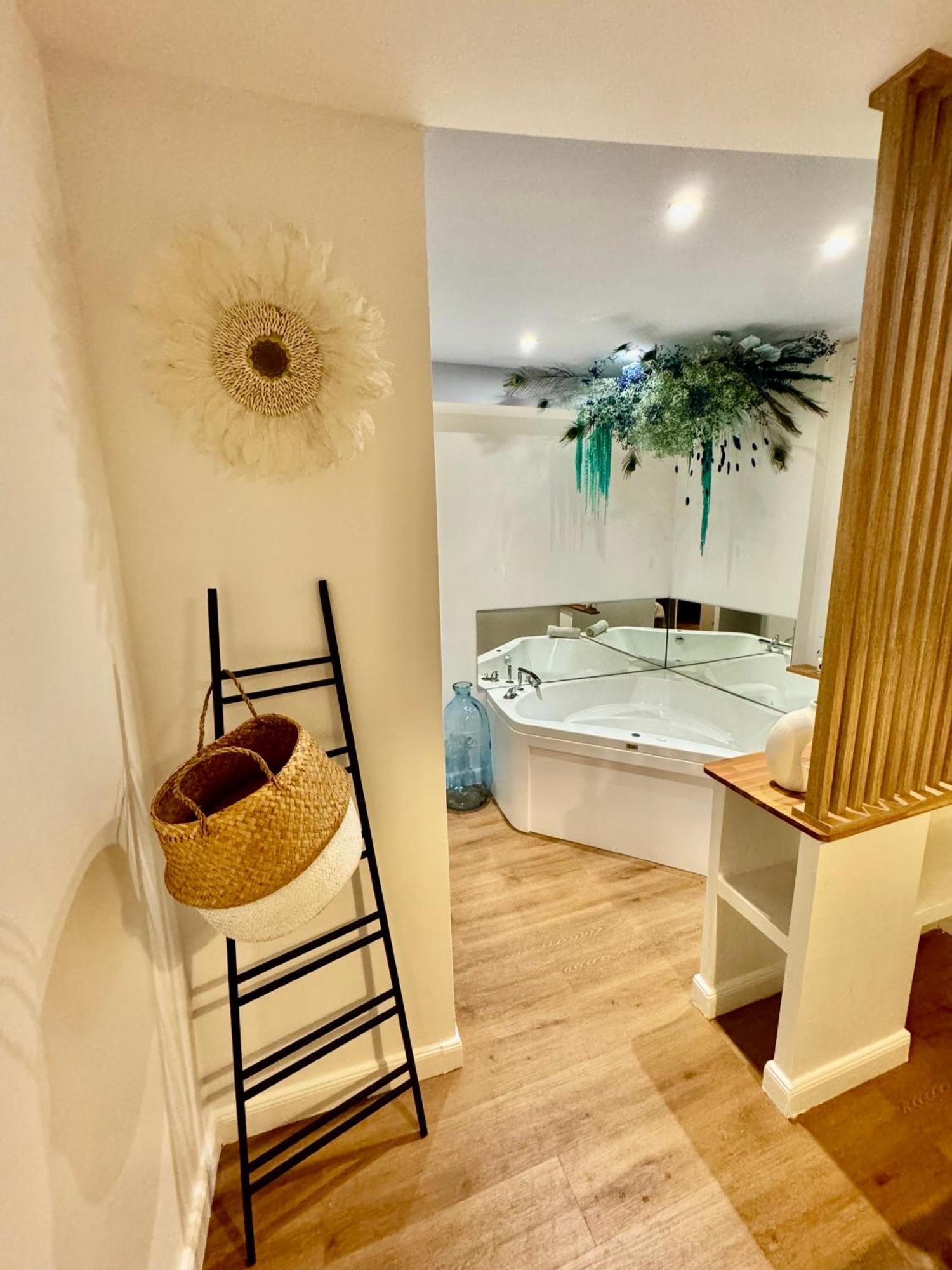 Le Jardin Secret - Balneo & Spa モンペリエ エクステリア 写真